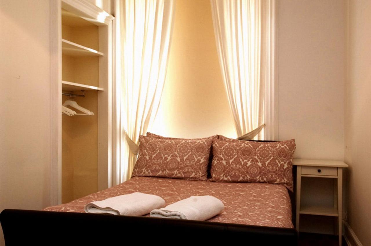 אדינבורו Pitt Street Apartment Beautiful Spacious Apartment Free Parking And Free Sanitizer מראה חיצוני תמונה